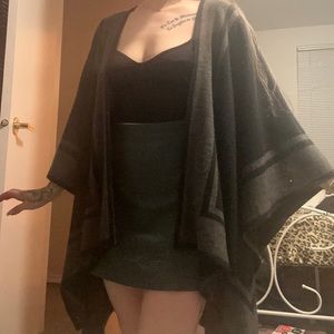 Ralph Lauren, shawl, size XS